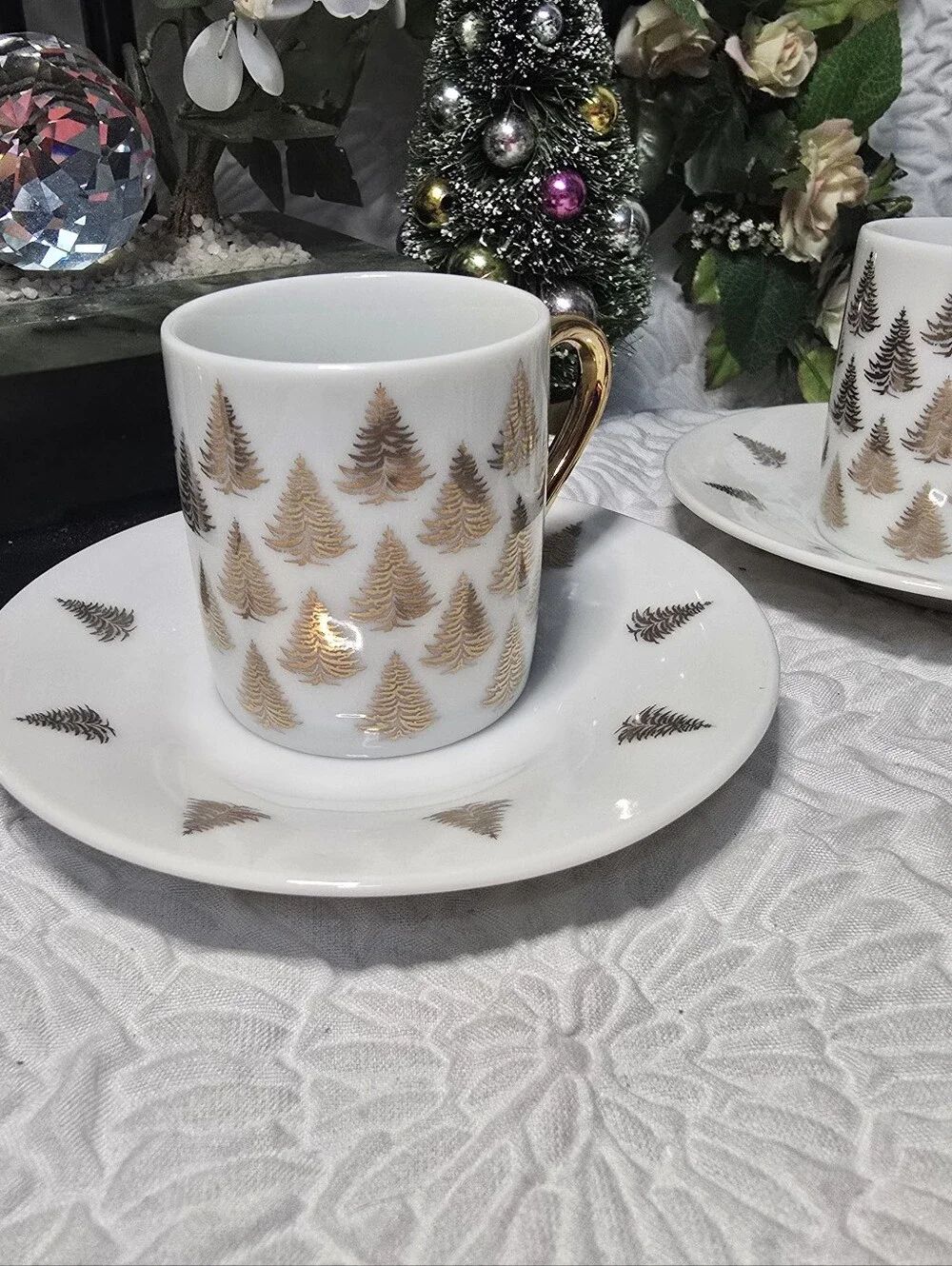 Vintage Centurion Collection Gold Christmas Tree Espresso Cups & Saucers - 8pc